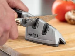Gourmet Edge Grip Pull-Through Sharpener -Pro Messer Verkauf kitcheniq gourmet edge grip pull through sharpener 09ew51181 3 1280x1280